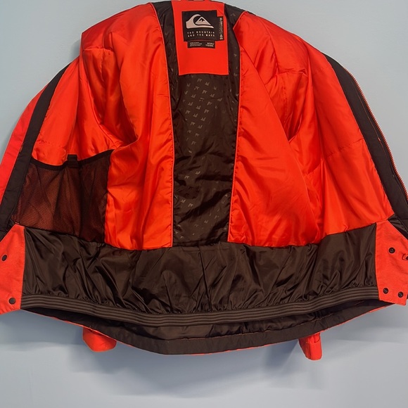 Kids Quicksilver winter Jacket - Picture 3 of 4